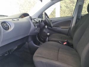 Toyota Etios hatch 1.5 Sprint - Image 15
