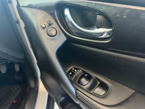 Nissan X Trail 1.6dCi Tekna 4X4 - Image 13
