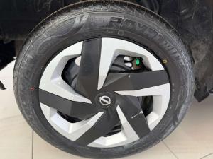 Nissan Magnite 1.0 Visia - Image 10