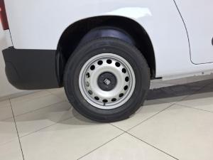 Fiat Doblo Crew Cab 1.6 HDI LWB P/V - Image 8