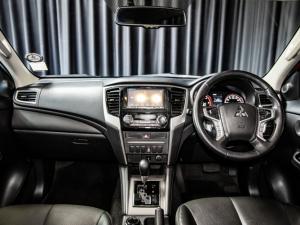 Mitsubishi Triton 2.4DI-D double cab 4x4 auto - Image 7