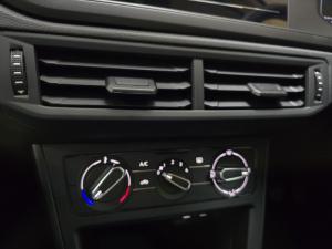 Volkswagen Polo hatch 1.0TSI - Image 16