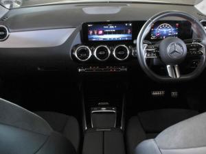 Mercedes-Benz GLA GLA200d Progressive - Image 16