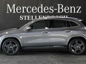 Mercedes-Benz GLA GLA200d Progressive - Image 4