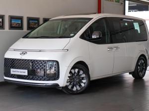 Hyundai Staria 2.2D Luxury - Image 1