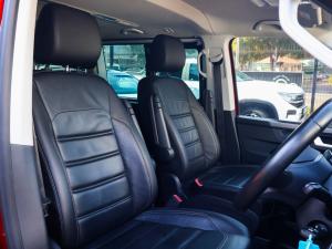 Volkswagen Caravelle 2.0BiTDI Highline 4Motion - Image 8