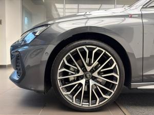 Audi A3 sedan TFSI S line Plus - Image 13