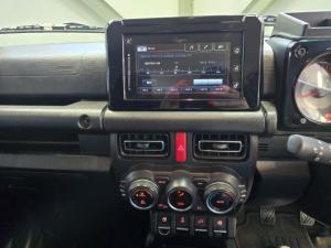 Suzuki Jimny 1.5 GLX AllGrip 3-door manual - Image 25
