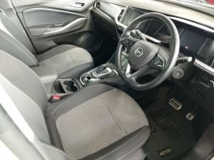 Opel Grandland X 1.6 Turbo - Image 9