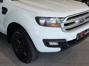 Ford Everest 2.2TDCi 4WD XLS - Image 5