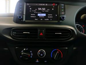 Hyundai Grand i10 1.2 Fluid hatch manual - Image 11