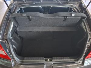 Toyota Starlet 1.4 XS auto - Image 18