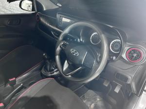 Hyundai Grand i10 1.0 Motion hatch manual - Image 10