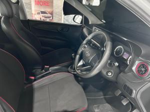 Hyundai Grand i10 1.0 Motion hatch manual - Image 7