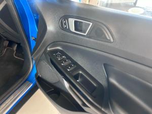 Ford EcoSport 1.0T Titanium - Image 9