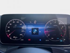 Mercedes-Benz C-Class C200 Avantgarde - Image 12