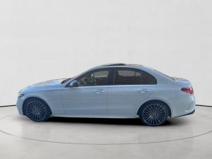 Mercedes-Benz C-Class C200 Avantgarde - Image 4