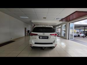 Toyota Fortuner 2.4GD-6 4x4 - Image 5
