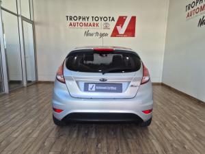 Ford Fiesta 5-door 1.4 Ambiente (aircon+audio) - Image 5