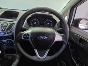 Ford Fiesta 5-door 1.4 Ambiente (aircon+audio) - Image 8