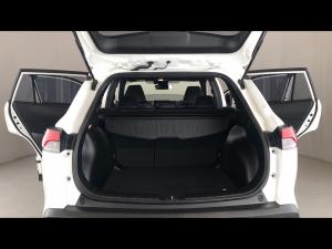 Toyota Corolla Cross 1.8 Hybrid XR - Image 13