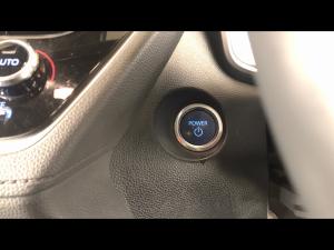Toyota Corolla Cross 1.8 Hybrid XR - Image 16