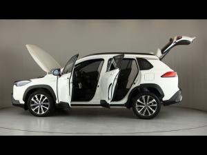 Toyota Corolla Cross 1.8 Hybrid XR - Image 26