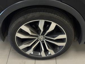 Volkswagen Tiguan 2.0TSI 4Motion Highline - Image 19