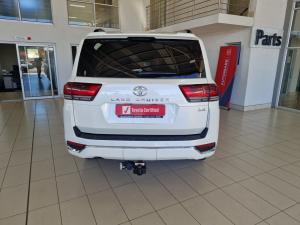 Toyota Land Cruiser 300 3.3D ZX - Image 5