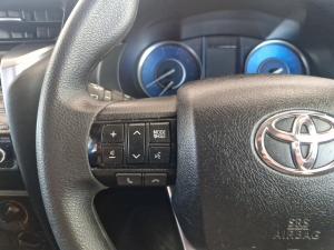 Toyota Fortuner 2.4GD-6 4x4 - Image 8