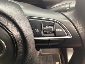 Toyota Urban Cruiser 1.5 XR manual - Image 10
