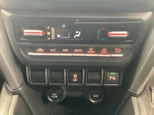 Toyota Urban Cruiser 1.5 XR manual - Image 15