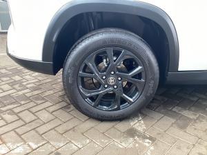 Toyota Urban Cruiser 1.5 XR manual - Image 19