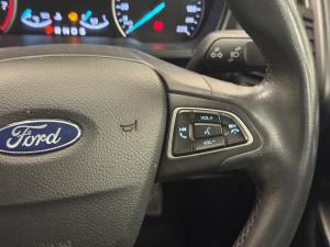 Ford EcoSport 1.0T Titanium auto - Image 10