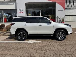 Toyota Fortuner 2.4GD-6 4x4 - Image 3