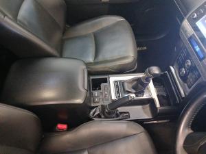 Toyota Land Cruiser Prado 2.8GD VX-L - Image 12