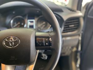 Toyota Hilux 2.4 GD-6 Raider 4X4D/C - Image 9