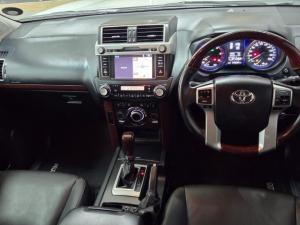Toyota Prado VX 3.0 TDi automatic - Image 6