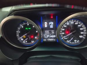 Toyota Prado VX 3.0 TDi automatic - Image 9