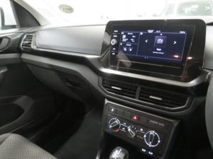 Volkswagen T-CROSS 1.0 TSI DSG - Image 11