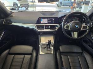 BMW 330i M Sport automatic - Image 7