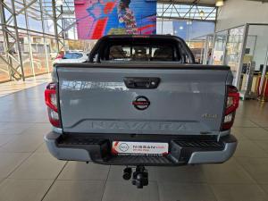 Nissan Navara 2.5DDTI PRO-4X 4X4 automatic D/C - Image 4