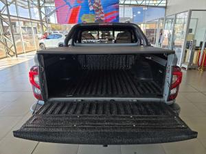 Nissan Navara 2.5DDTI PRO-4X 4X4 automatic D/C - Image 5