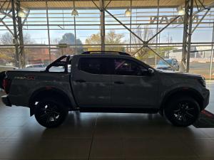 Nissan Navara 2.5DDTI PRO-4X 4X4 automatic D/C - Image 6