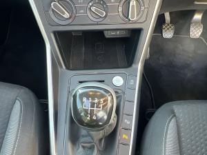 Volkswagen Polo hatch 1.0TSI Life manual - Image 17