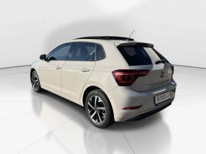 Volkswagen Polo hatch 1.0TSI Life manual - Image 5