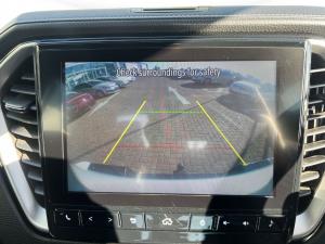 Isuzu D-Max 3.0TD double cab V-Cross - Image 17