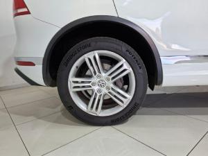 Volkswagen Touareg V6 TDI - Image 7