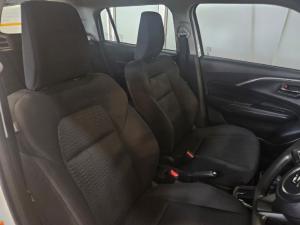 Suzuki Swift 1.2 GL+ auto - Image 10