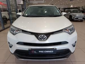 Toyota RAV4 2.0 GX - Image 11
